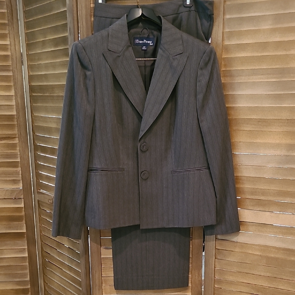 Evan Picone Gray Women's Suit size 12P
